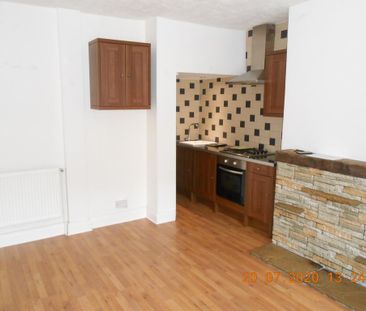 1 bedroom terraced house to rent - Photo 2