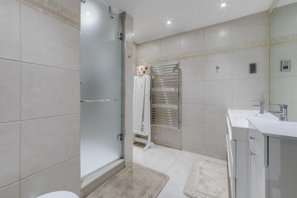 4 Bedroom Flat To Let - Photo 1