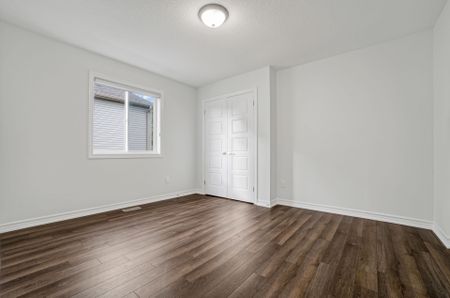 For Lease - 13 Hartfield Street, Ingersoll, Ontario - Photo 5