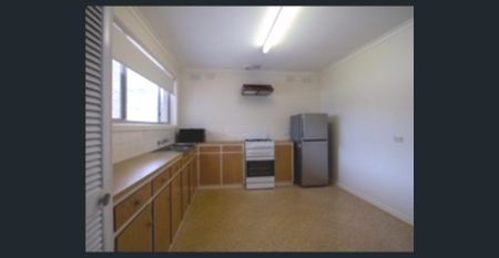 Ideal Summer Location - Photo 3