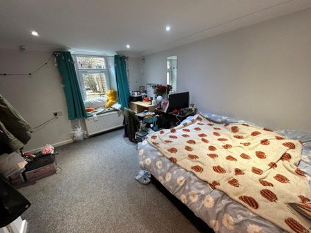 3 Granby Terrace, Leeds, LS6 3BB - Photo 2