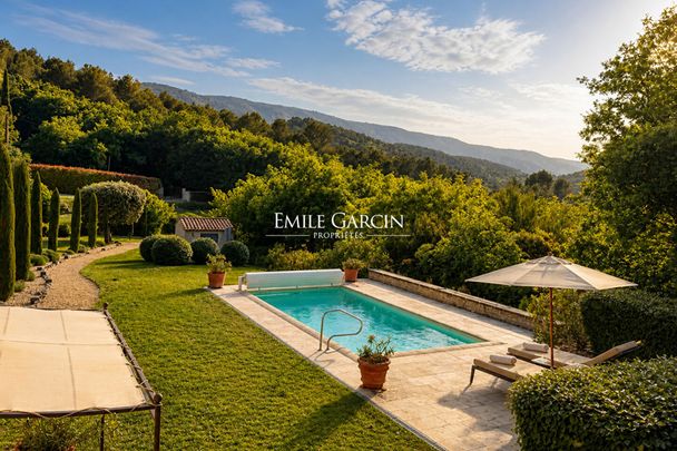 Villa à louer avec piscine, au coeur du Luberon - Photo 1