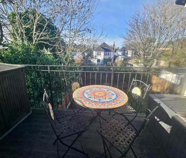 3 bedroom flat to rent - Photo 1