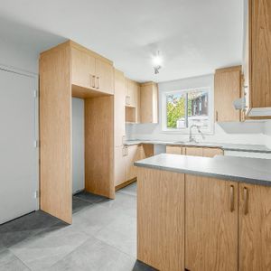Magnifique 4 1/2 à louer à Sainte-Anne-Des-Plaines - Photo 2