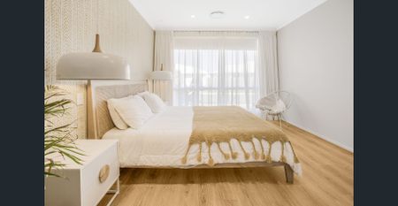 Fully Furnished Coastal Dream in Award Winning Estate! 7 month lease available!! - Photo 5