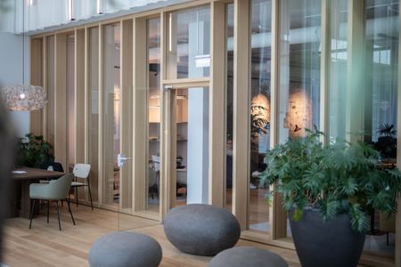 TOP-Ausblick: City mit Stephansdom, Donaukanal, Prater. Concierge, Party & BBQ Lounge, Pool usw. - Foto 5