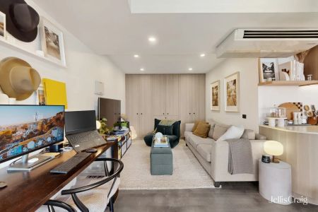 “Uber Stylish One Bedroom Beachside Apartment in the Heart of Port Melbourne” - Photo 4