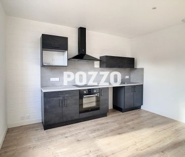 Appartement RENOVE Saint Hilaire Du Harcouet 2 pièce(s) 44.16 m2 - Photo 3