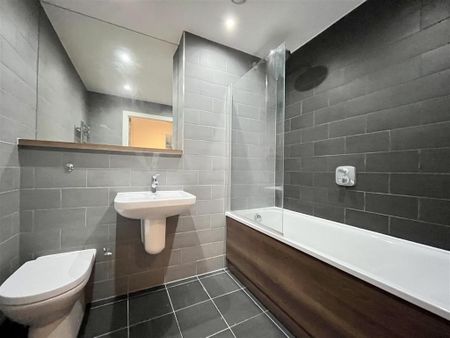 2 bedroom apartment to rent - Photo 4