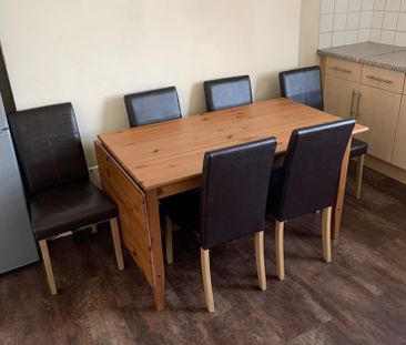 Room in a Shared Flat, Brigstocke Road, BS2 - Photo 6