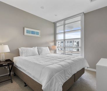 Waters Edge Bliss - Perfect City Living - Photo 6