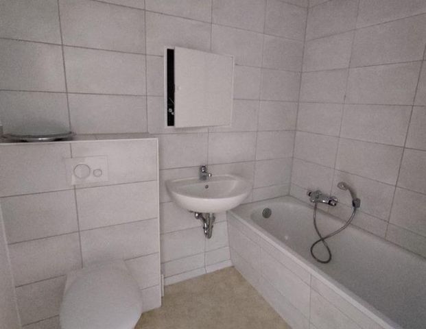 Toller Ausblick! 4-Raum Wohnung im Hochhaus! - Foto 1