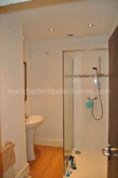Curzon Avenue, Manchester, M14 5PU - Photo 4