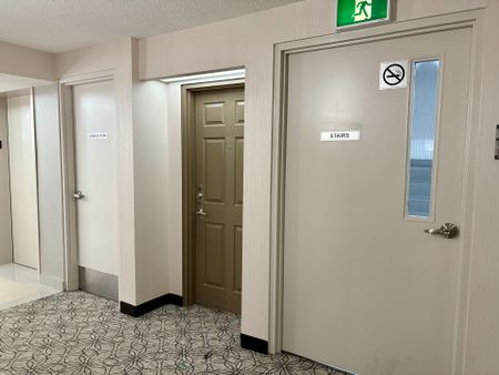 For Lease - 309 Major Mackenzie Drive Unit# 501, Richmond Hill, Ontario - Photo 5
