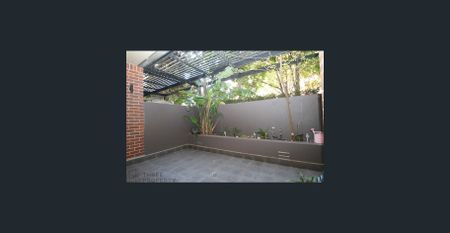 Watermark Plaza on Point Street - Photo 4