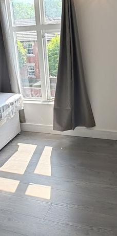 7 bedroom house of multiple occupation to rent - Photo 1