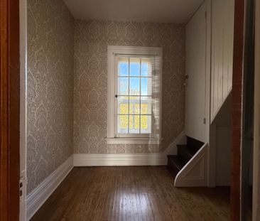 For Lease - 415 Davis Drive Unit# 1, Newmarket, Ontario - Photo 2