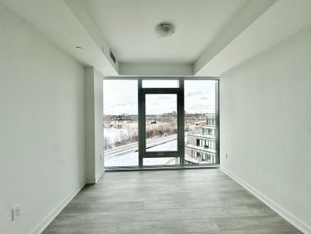 For Lease - 1 Quarrington Lane Unit# 817, Toronto, Ontario - Photo 2