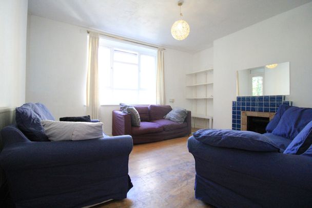 3 Bed Flat, Touchard House, N1 - Photo 1