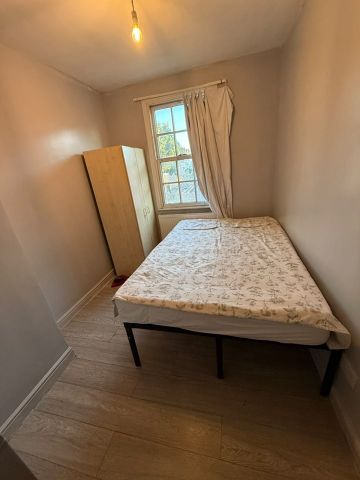 Room in a Shared House, Lordship Lane, N17 - Photo 3