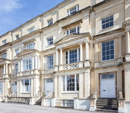 Malvern Road, Cheltenham GL50 2JR - Photo 3