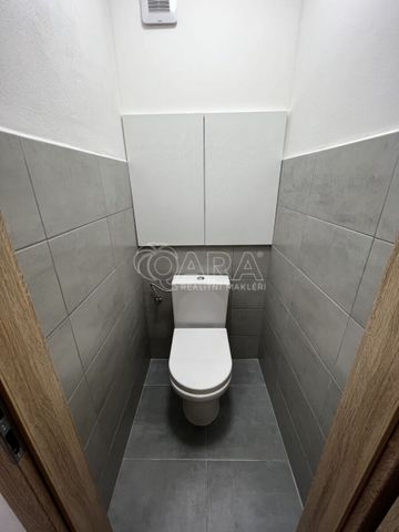 Pronájem bytu 1+kk a garsoniéry 38 m², Husova , Louny - Photo 2