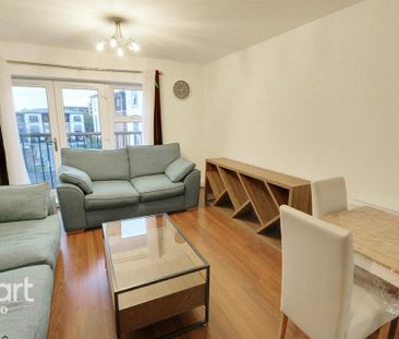 2 bedroom flat to rent - Photo 2