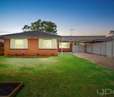 Entertainer’s Dream with Pergola - Photo 3