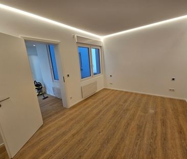 Erstklassige Wohnung, umfangreiche Ausstattung, kernsaniertes Haus,... - Foto 6