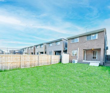 Near new 4 bedroom house | Uniland Real Estate - Photo 5