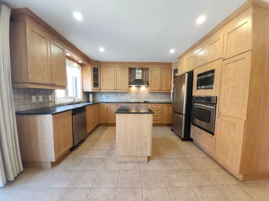 9930 Rue Paul-Comtois - Photo 1