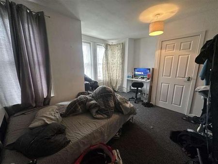 Burlington Road, Southampton, SO15 - Photo 3