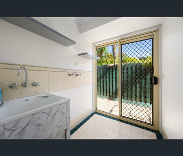 22 Wardley Drive, Parkwood, Qld 4214 - Photo 1