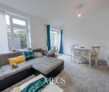 3 bedroom semi-detached house to rent - Photo 5