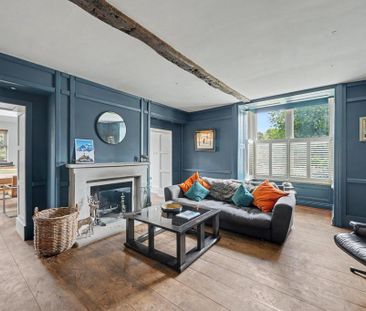 5 bedroom detached house to rent - Photo 2
