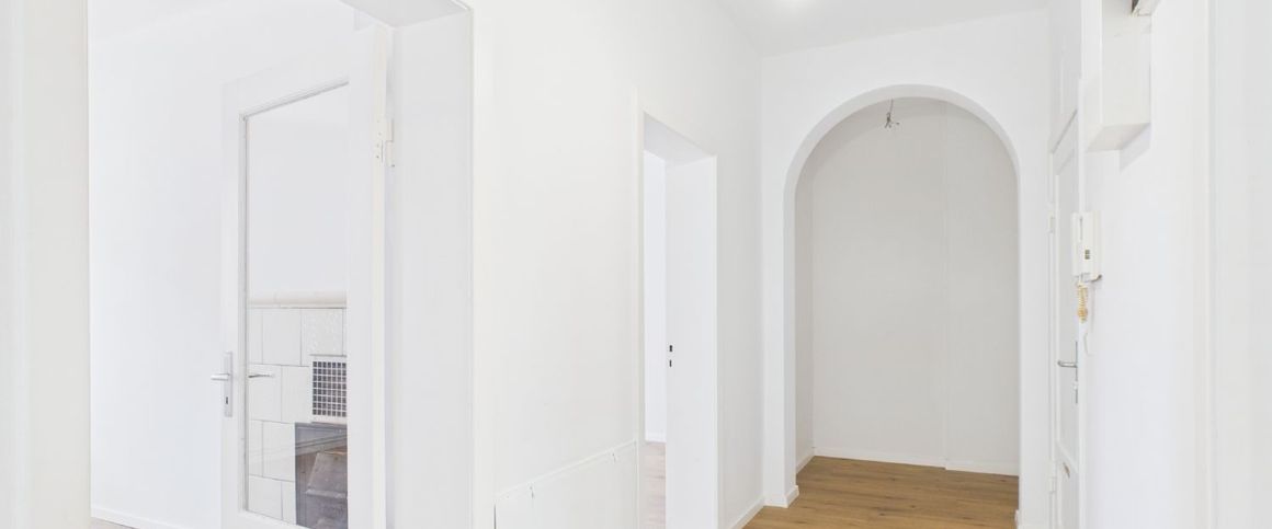 Modernisierte 2 - Zimmerwohnung in 24103 Kiel | Lütt Immobilien Kiel - Foto 1