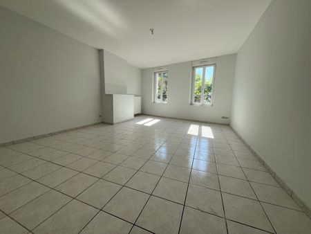 Location Appartement 3 pièces 87m² - Photo 4