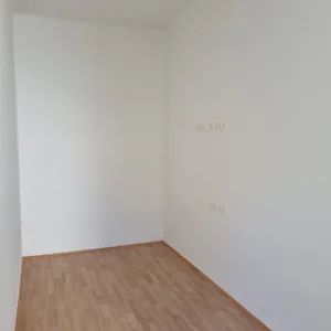 2 1/2 -ZIMMER-FAMILIENHIT - *ERSTBEZUG NACH SANIERUNG* - Foto 3
