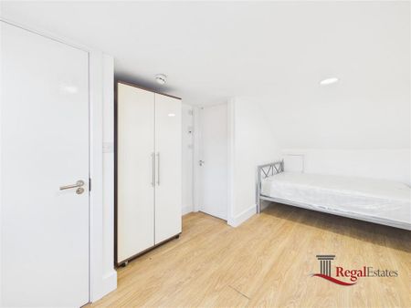 House share to rent - Photo 2