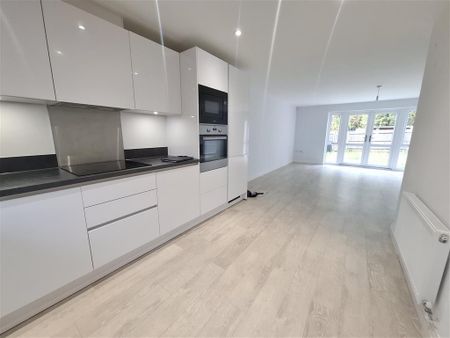 Juno Road, HEMEL HEMPSTEAD - Photo 4