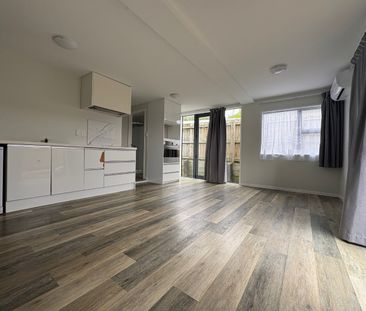4B Pureora Place, Clendon Park, Auckland - Photo 5