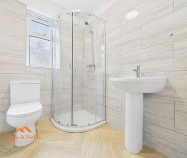 2 bedroom semi-detached bungalow to rent - Photo 2