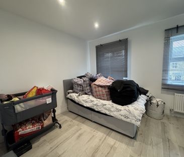 Timms Close, Aylesbury - Photo 1