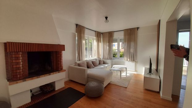 Location Maison 5 pièces 94m² - Photo 1