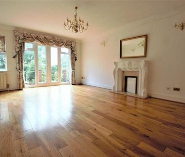4 bedroom detached house to rent - Photo 1