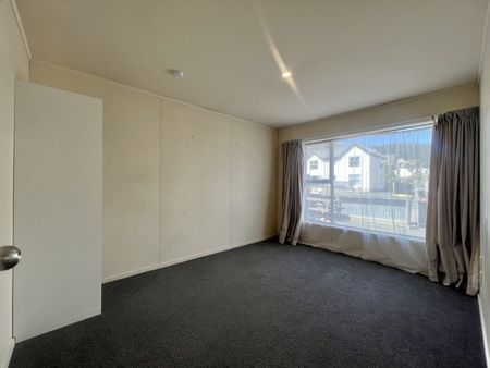 126 Harbour Terrace, North Dunedin - Photo 3