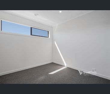 42 Tanzanite Circuit, Craigieburn, Vic 3064 - Photo 1