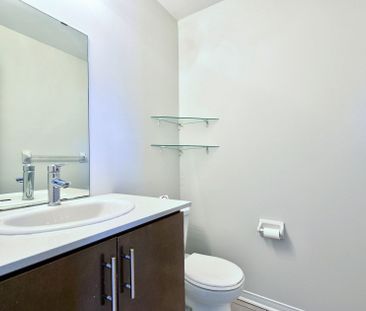 For Lease - 719 Stonebridge Avenue, Mississauga, Ontario - Photo 4