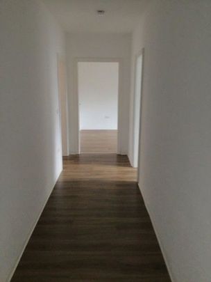 Sanierte und renovierte Wohnung mit Balkon - Foto 1