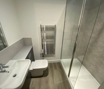 2 bedroom apartment - Photo 3